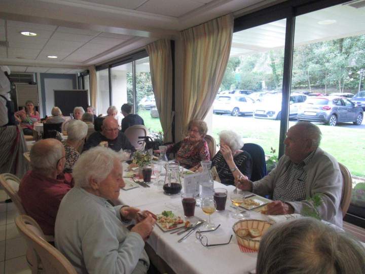 Repas à thème Bagnoles-de-L'Orne